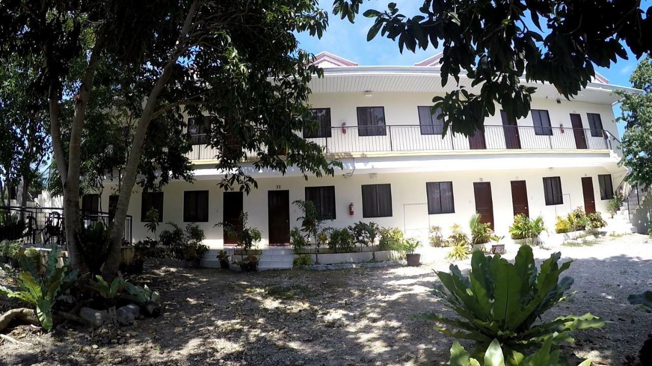 Reddoorz Premium @ Napaling Point Tangnan Hotell Exteriör bild
